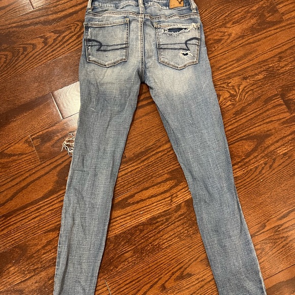 AE distressed jeans size two - Picture 2 of 3